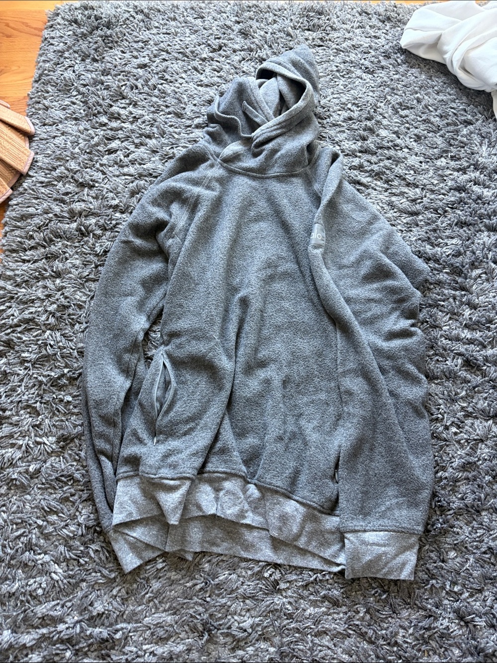 ALO Yoga Gray Hooded Pullover Sweatshirt